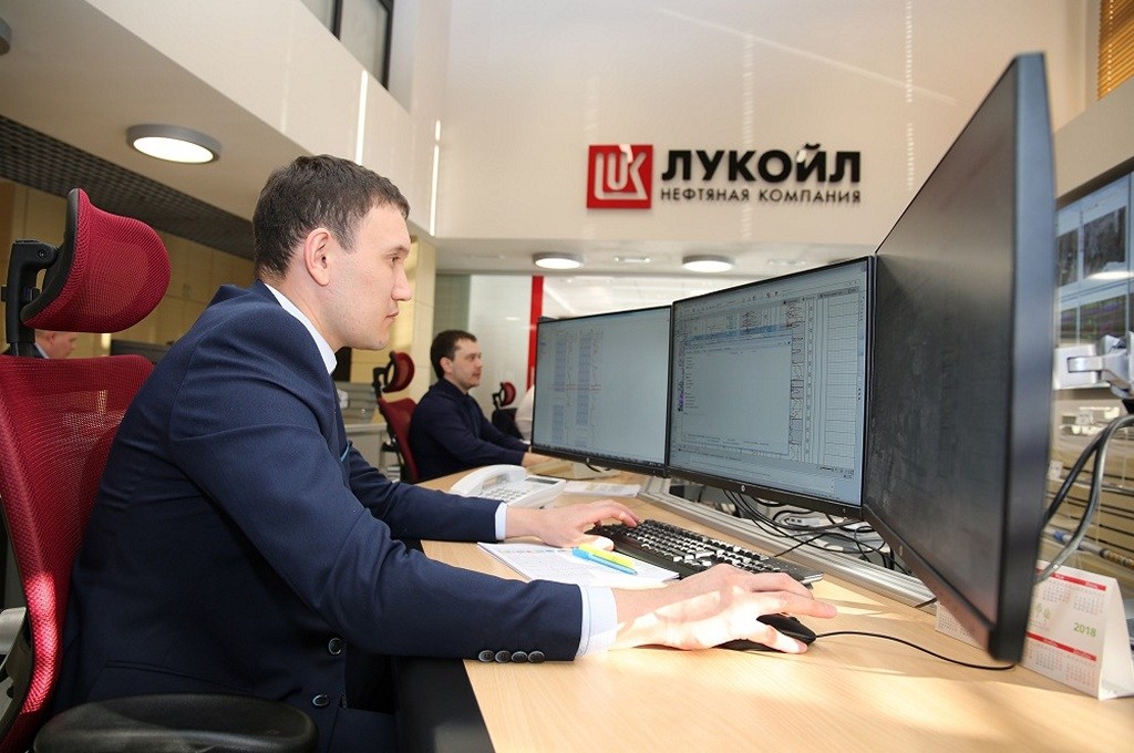Стол диспетчера Лукойл ЦСБ